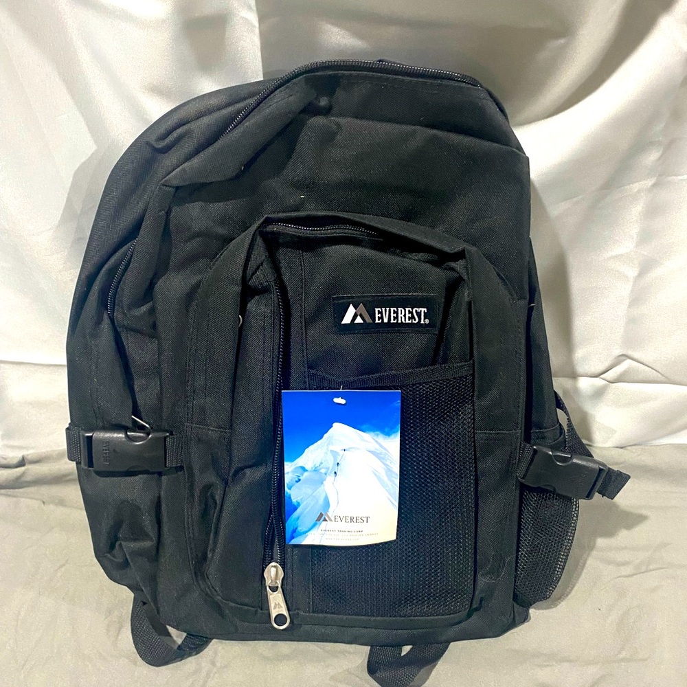 Everest backpack NWT